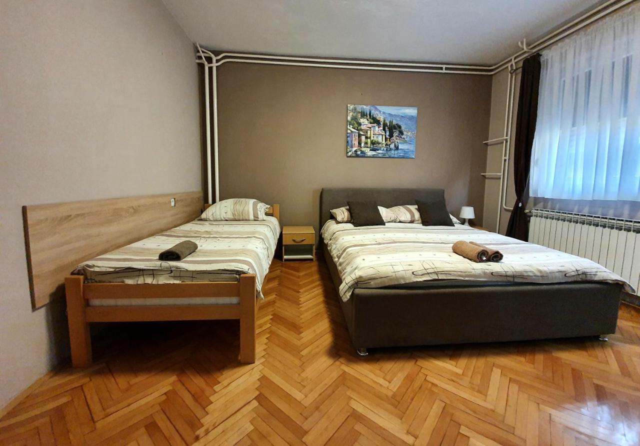 Gradiska Na Savi Apartmani I Sobe Экстерьер фото