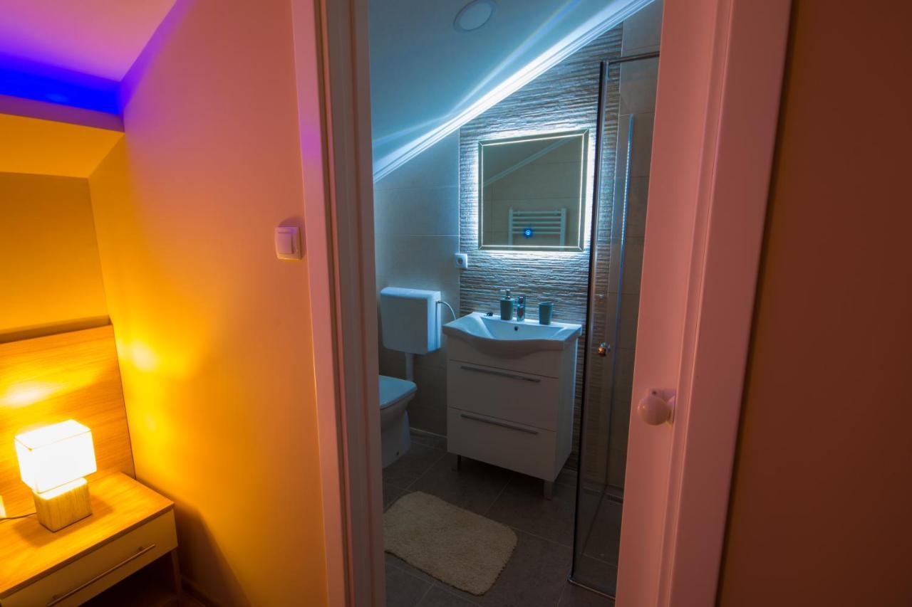 Gradiska Na Savi Apartmani I Sobe Экстерьер фото