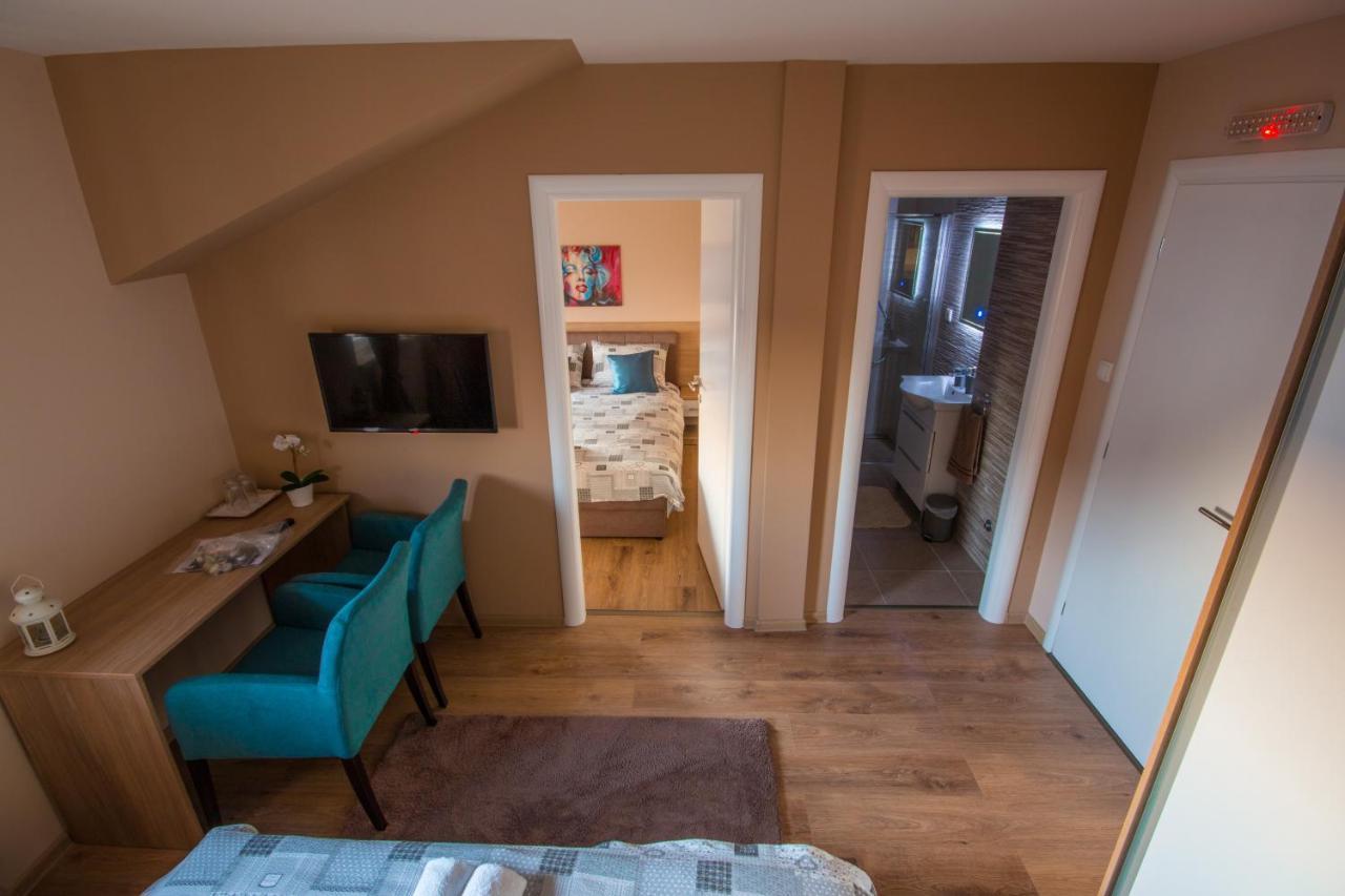 Gradiska Na Savi Apartmani I Sobe Экстерьер фото